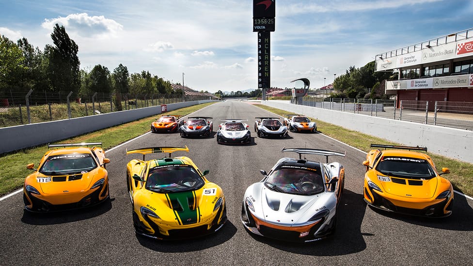 mclaren_p1_gtr_barcelona_01.jpg.jpeg