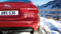 jaguar_xe_awd_location_07.jpg