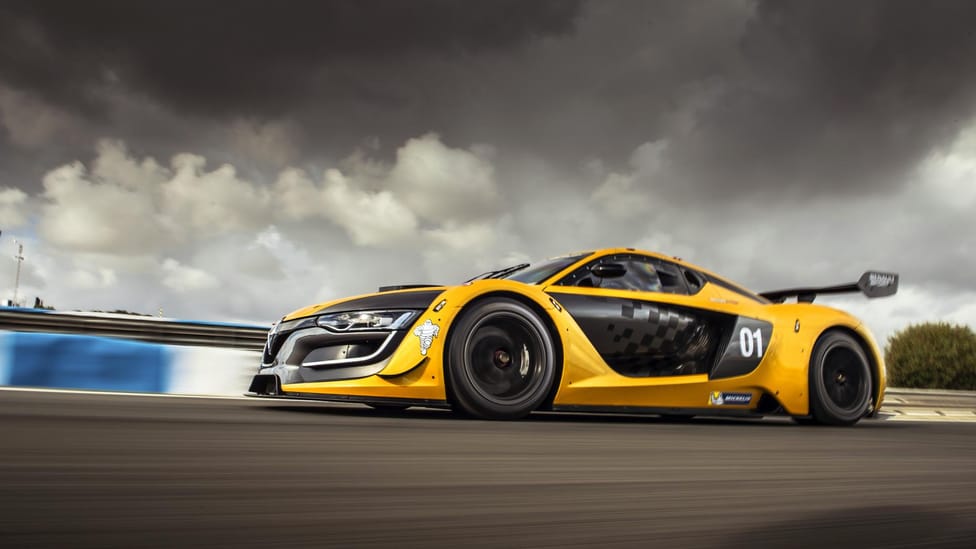 Racing Car R Video: driving Renault's R.S. 01 race car | Top Gear
