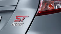 fiesta_st200_final_lowres_04.jpg