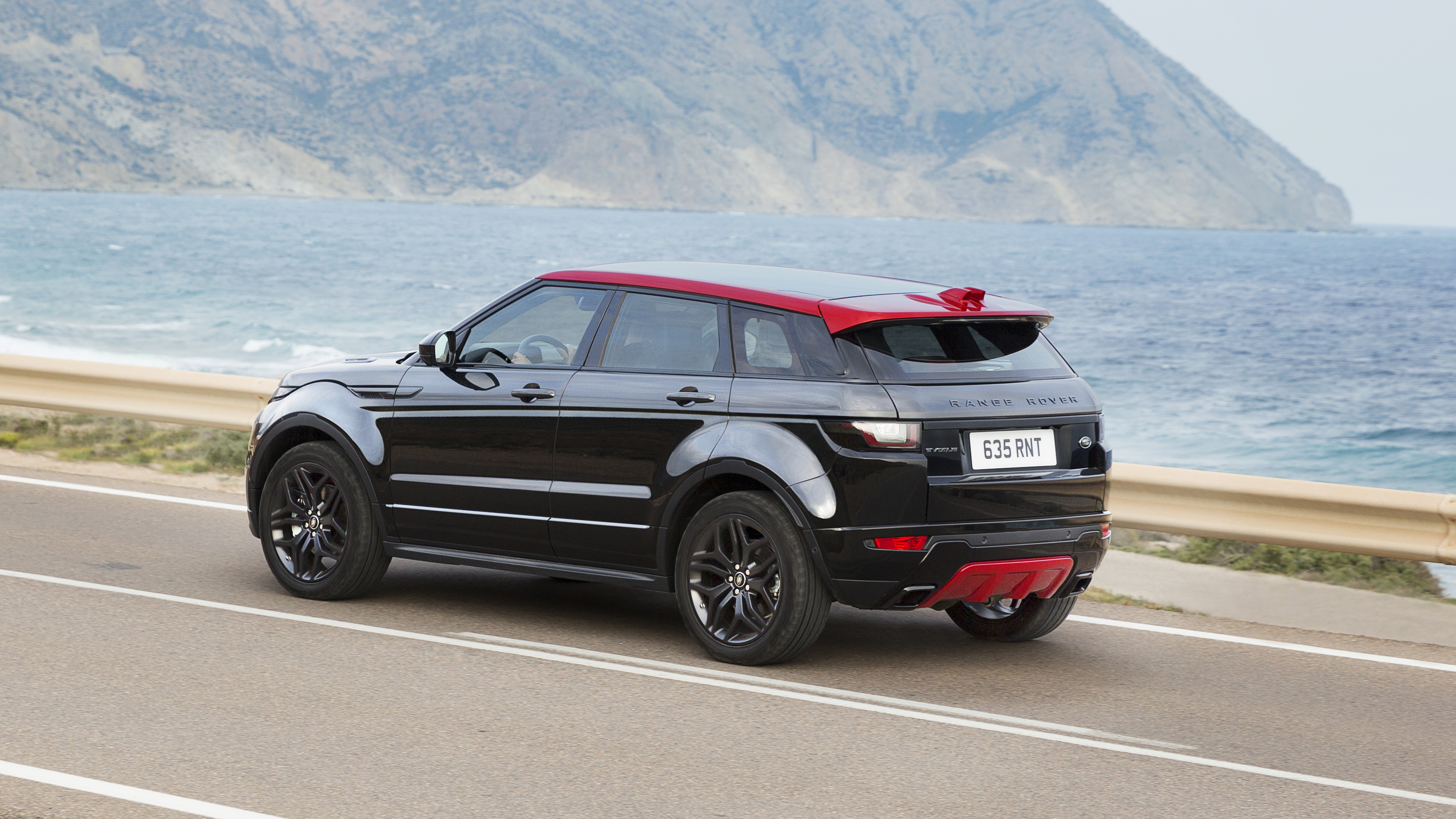 Range rover sales evoque black edition