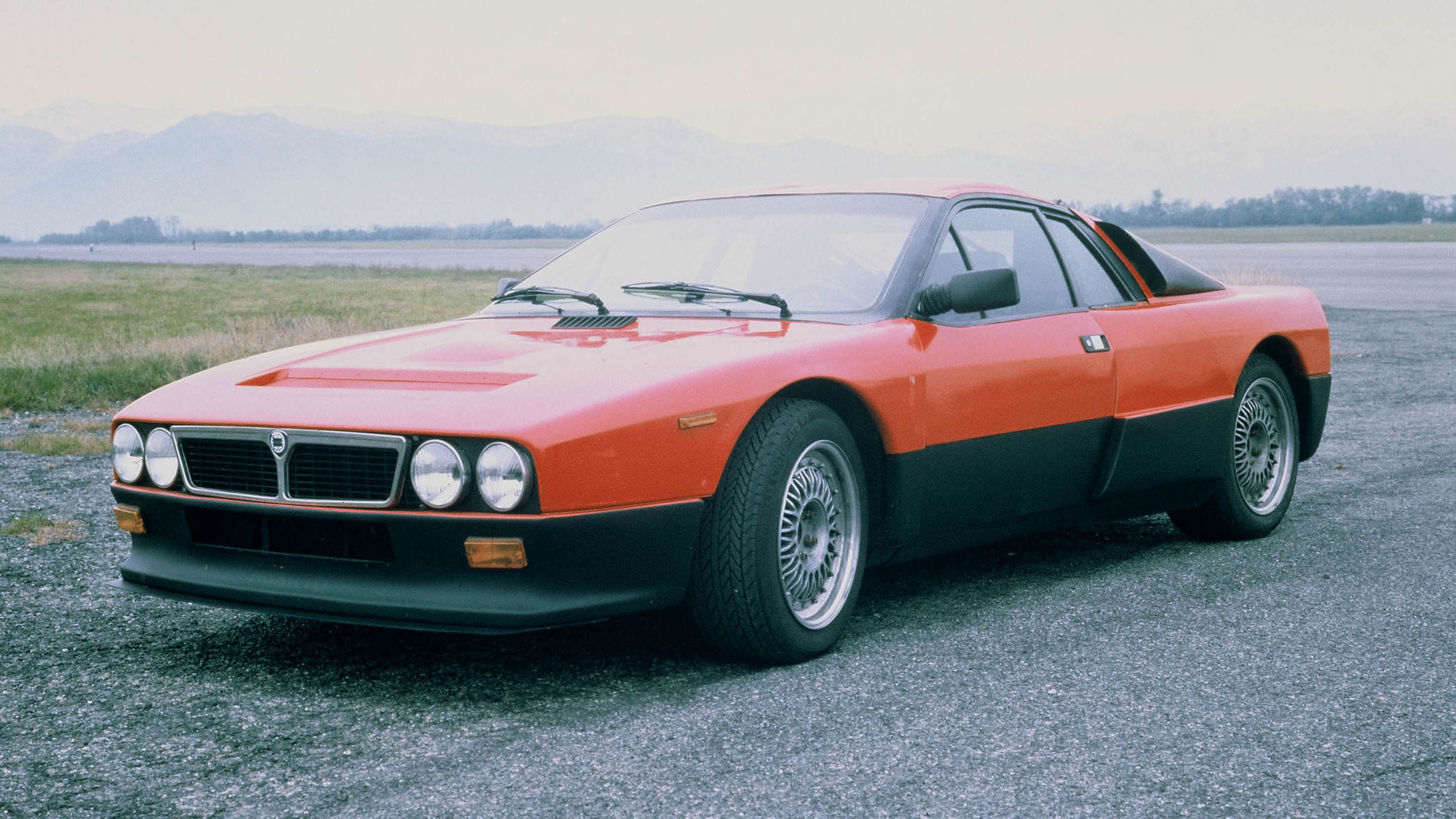 Top Gear's coolest racing cars: Lancia 037 | Top Gear