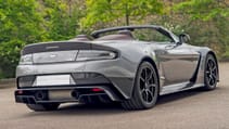 vantage_gt12_roadster_02.jpg