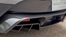 vantage_gt12_roadster_09.jpg