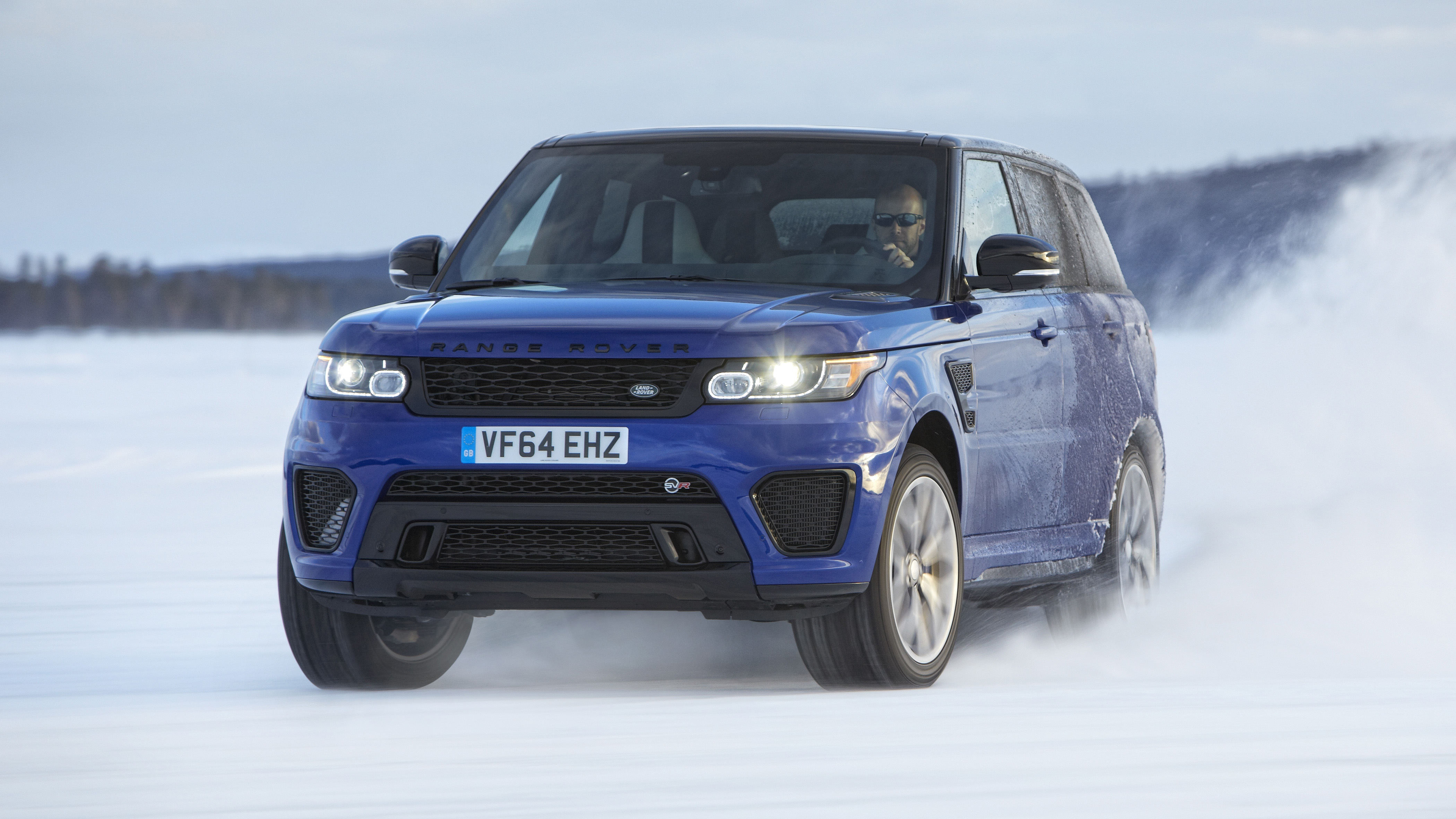 rrs_svr_arctic_silverstone_271115_04.jpg