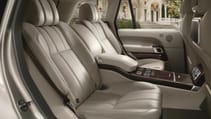 range_rover_2017_model_year_-_interior_2.jpg