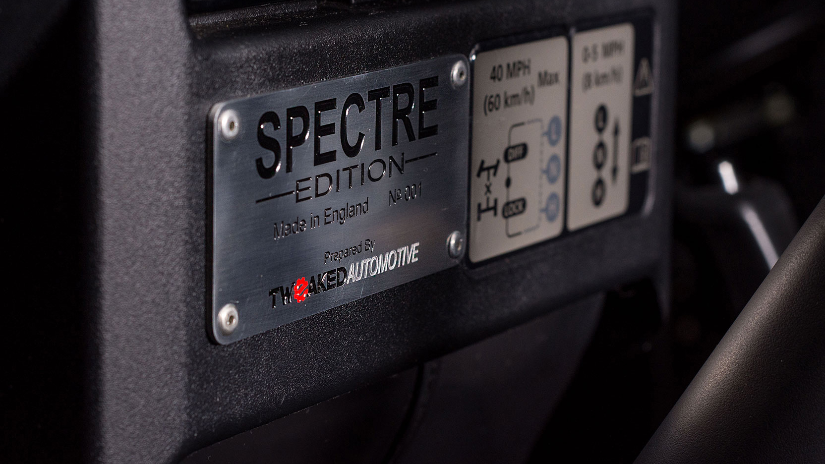 spectre-detail-5.jpg