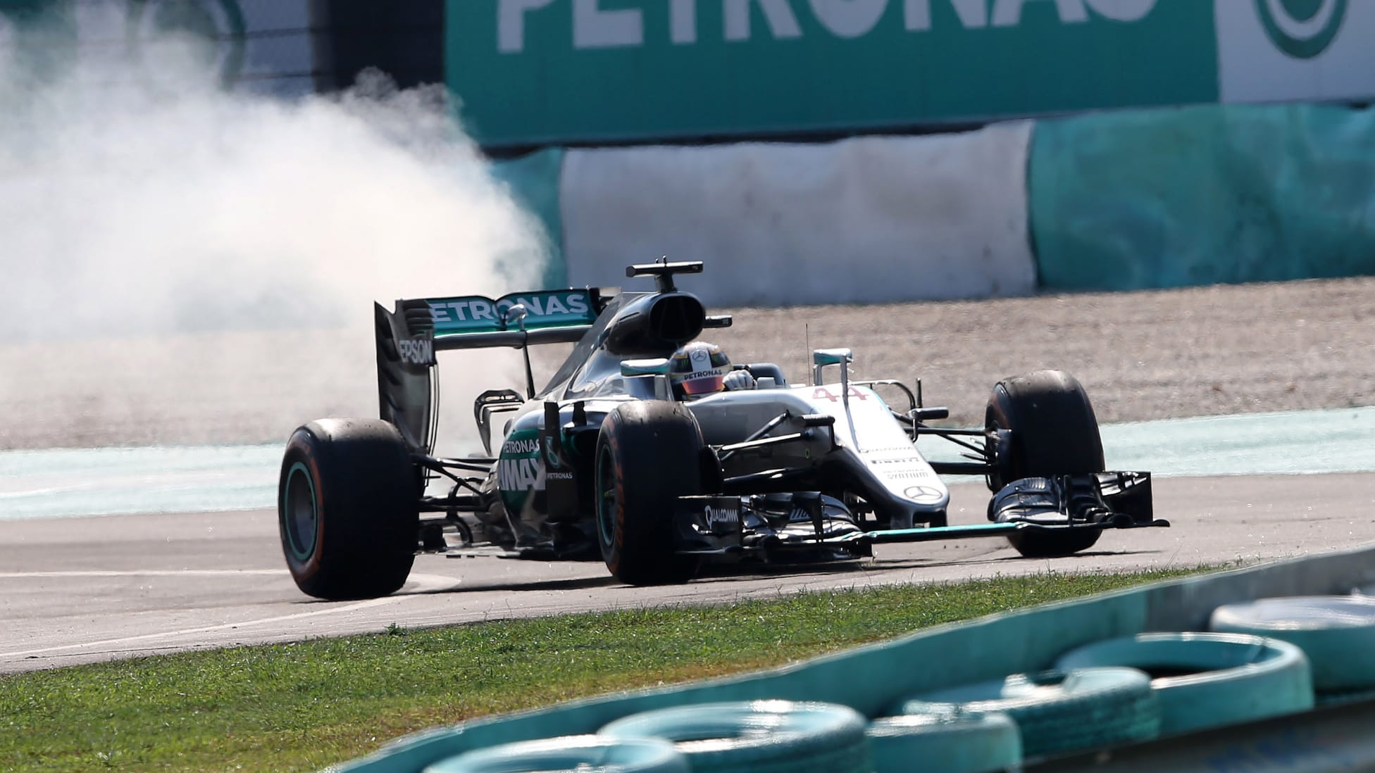Lewis Hamilton admits engine failures "not acceptable" | Top Gear