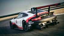 embargo_19_30_cet_16_november_2016_911_rsr_rear.jpg