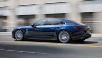 embargo_00_01_cet_midnight_10_november_2016_panamera_executive.jpg