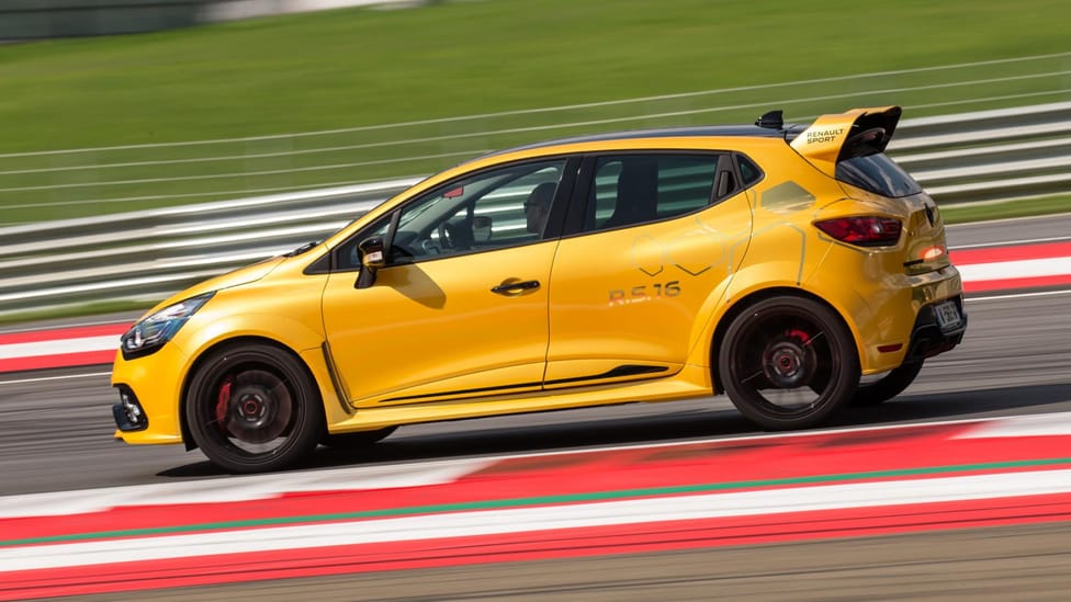 Malas noticias, Renault no está construyendo el Clio R.S. de 5bhp.
