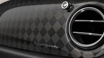 carbon_fibre_veneer.jpg