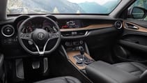 170117_alfa-romeo_stelvio_04.jpg