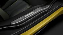 p90246549_highres_the-new-bmw-i8-froze.jpg