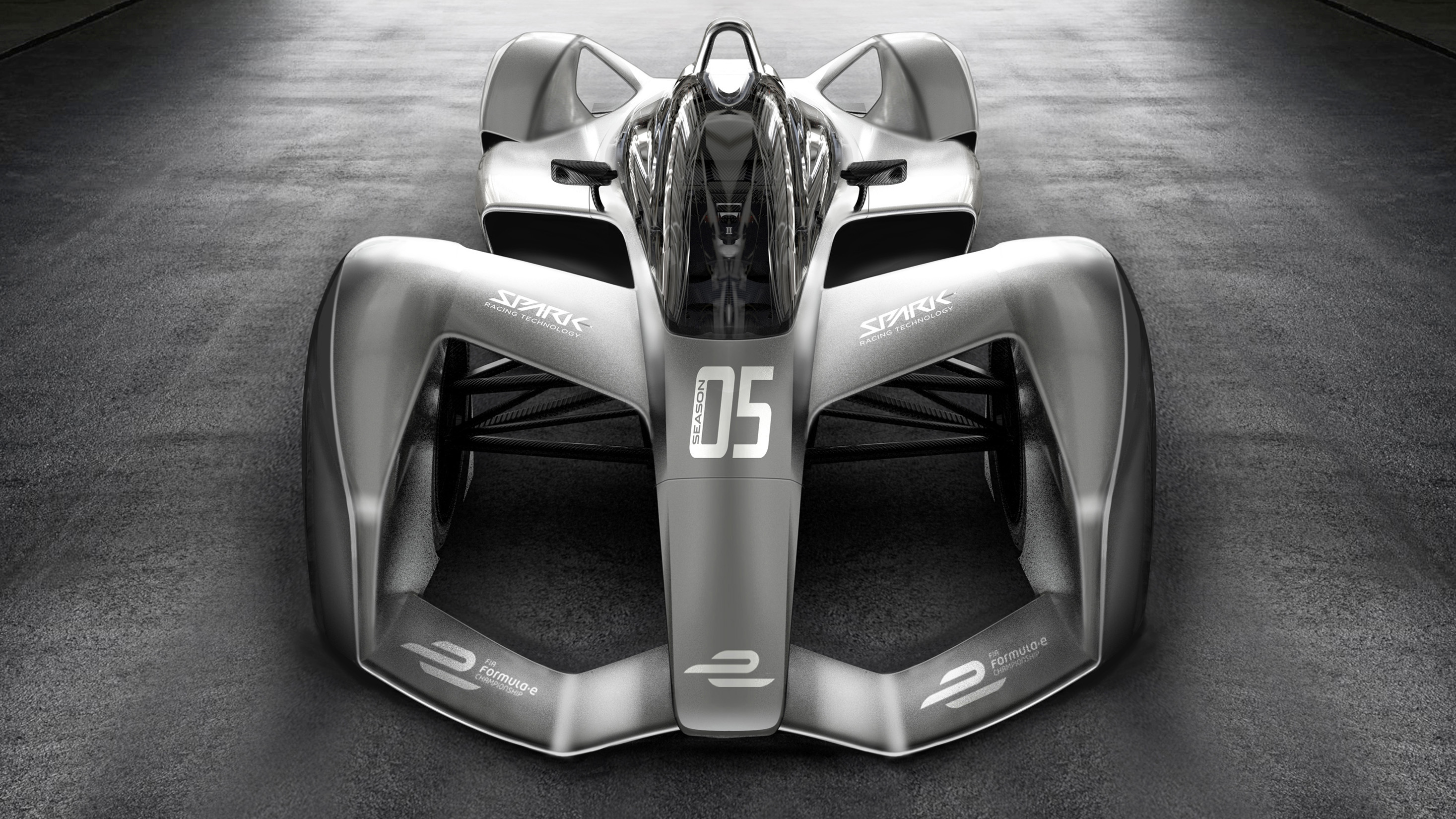 04_formula_e_spark_season_5_front.jpg