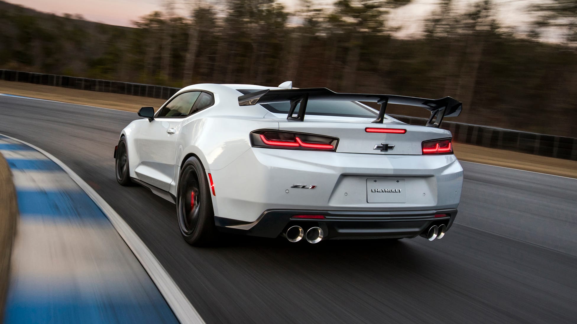 The Camaro ZL1 1LE wants to bite your face off Top Gear