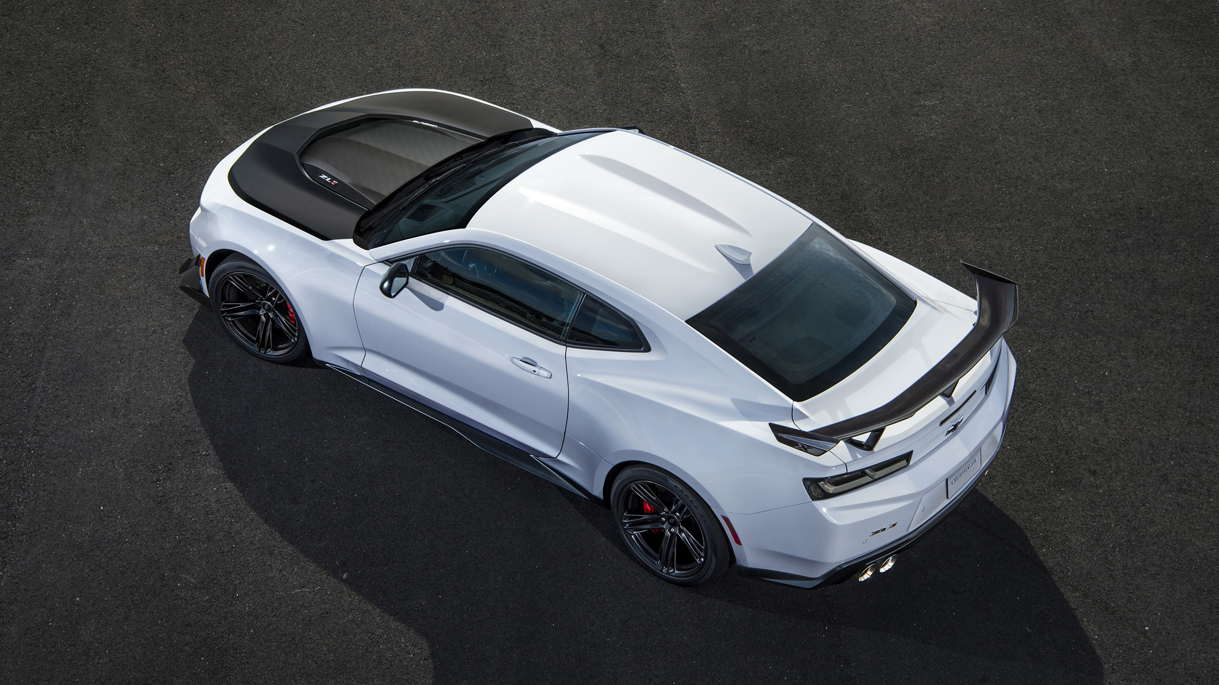 The Camaro Zl1 1le Wants To Bite Your Face Off Top Gear