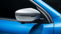 qashqai_geneva17_exterior_12.jpg