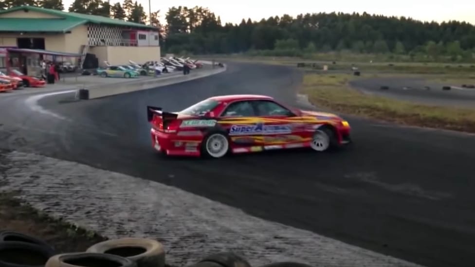Video the best reverse entry drifts Top Gear