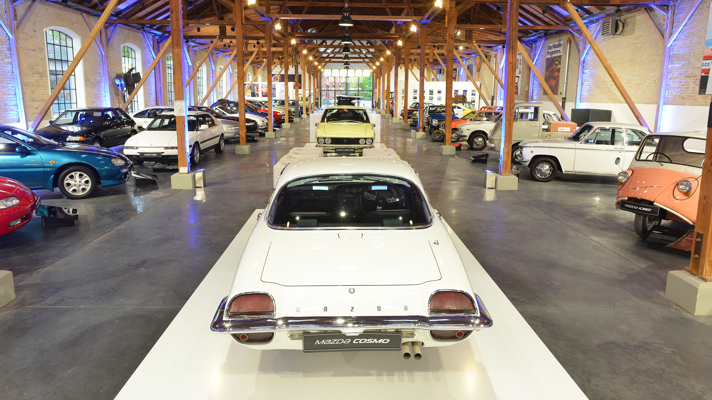 mazda_museum_augsburg_eroeffnung_2017_86.jpg
