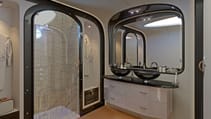 5_acj319_bathroom_1.jpg