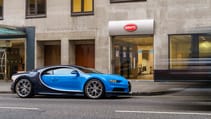02_first_chiron_customer_car_uk.jpg