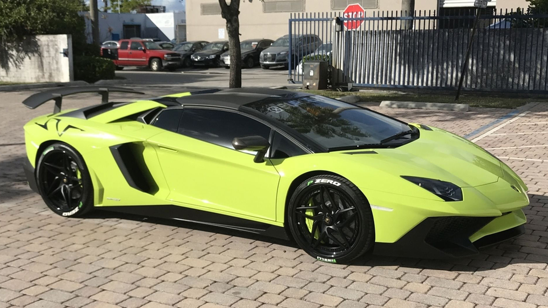 Where can i buy a best sale lamborghini