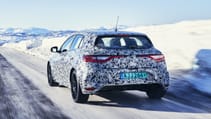 all-new_megane_renault_sport_to_offer_four-wheel_steering_and_a_choice_of_two_chassis_embargo_11h00_uk_230617_6.jpg
