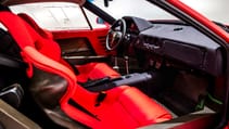 1989_ferrari_f40-interior.jpg