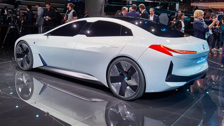 The BMW i Vision Dynamics concept is 2021's i5 | Top Gear