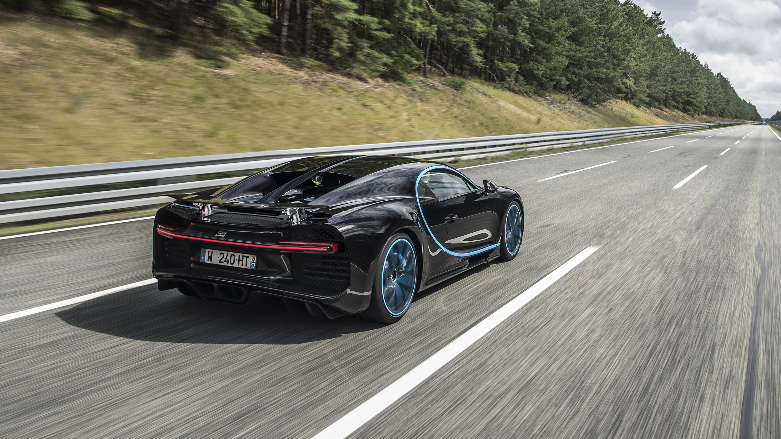 08_chiron_zero-400-zero_dynamic_crop_web.jpg