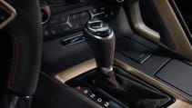 2019-chevrolet-corvette-zr1-010.jpg