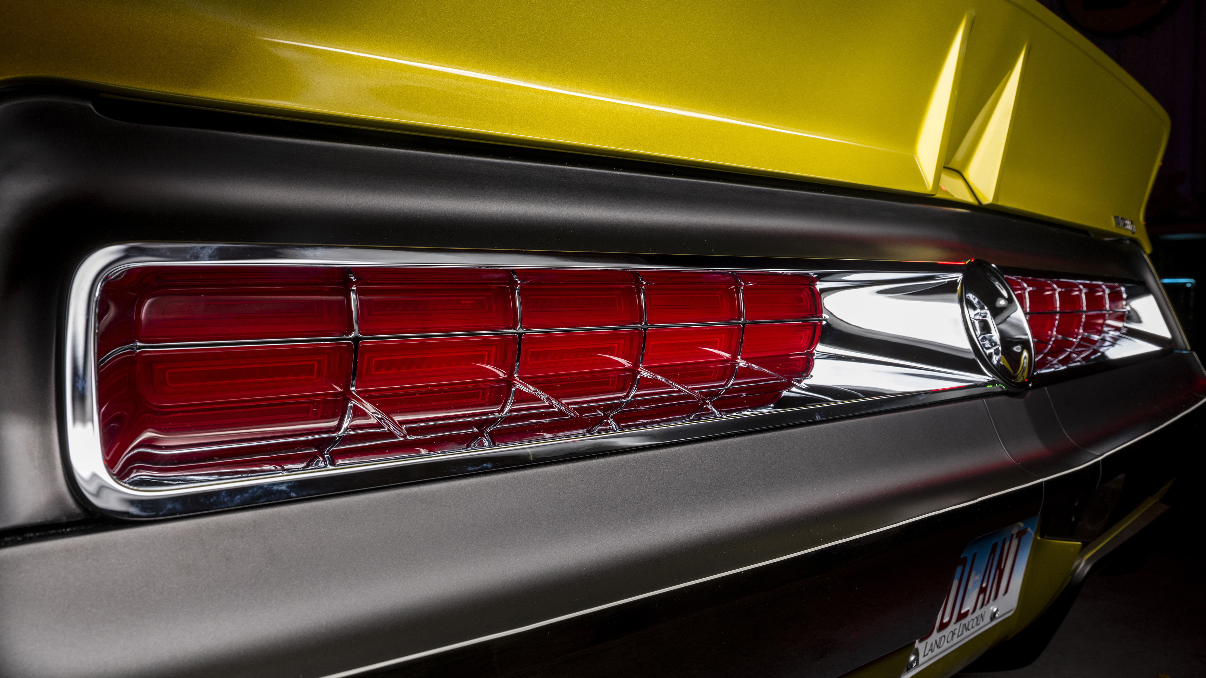 ringbrothers_1972_amc_javelin_amx_defiant_7.jpg
