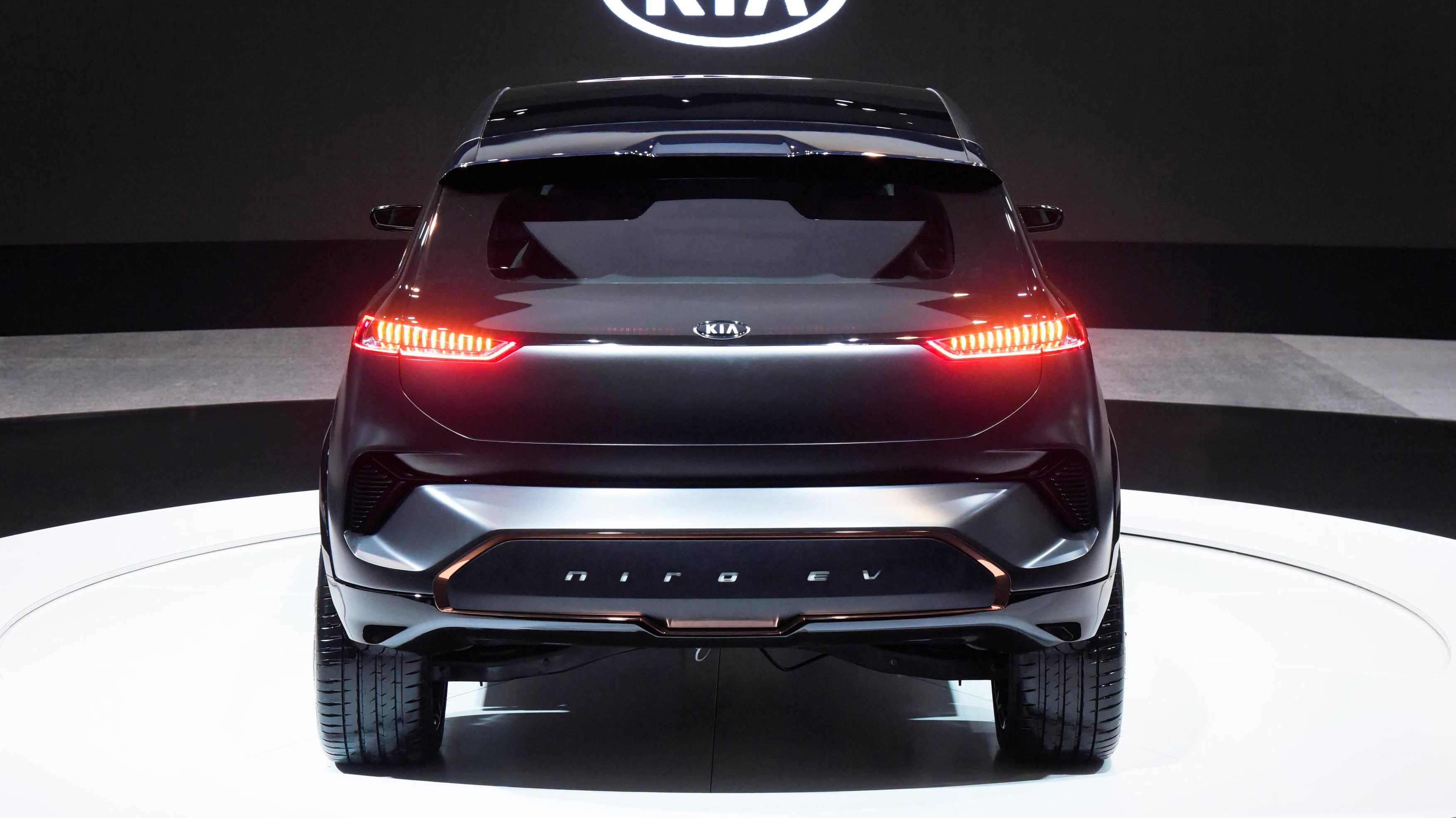 2018 kia shop niro ev range