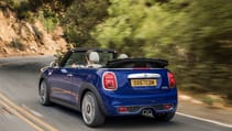 p90289600_highres_mini-cooper-s-conver.jpg