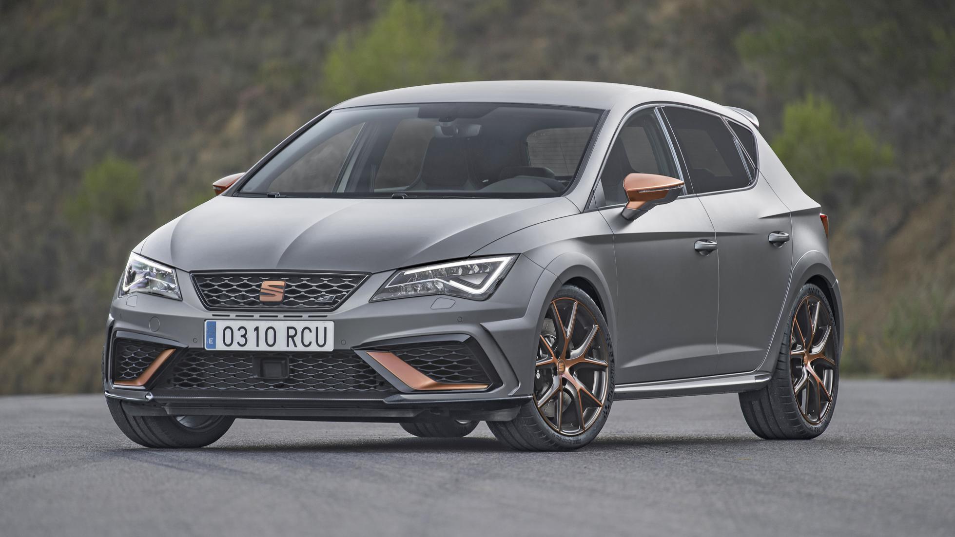 new_seat_leon_cupra_r_001h.jpg