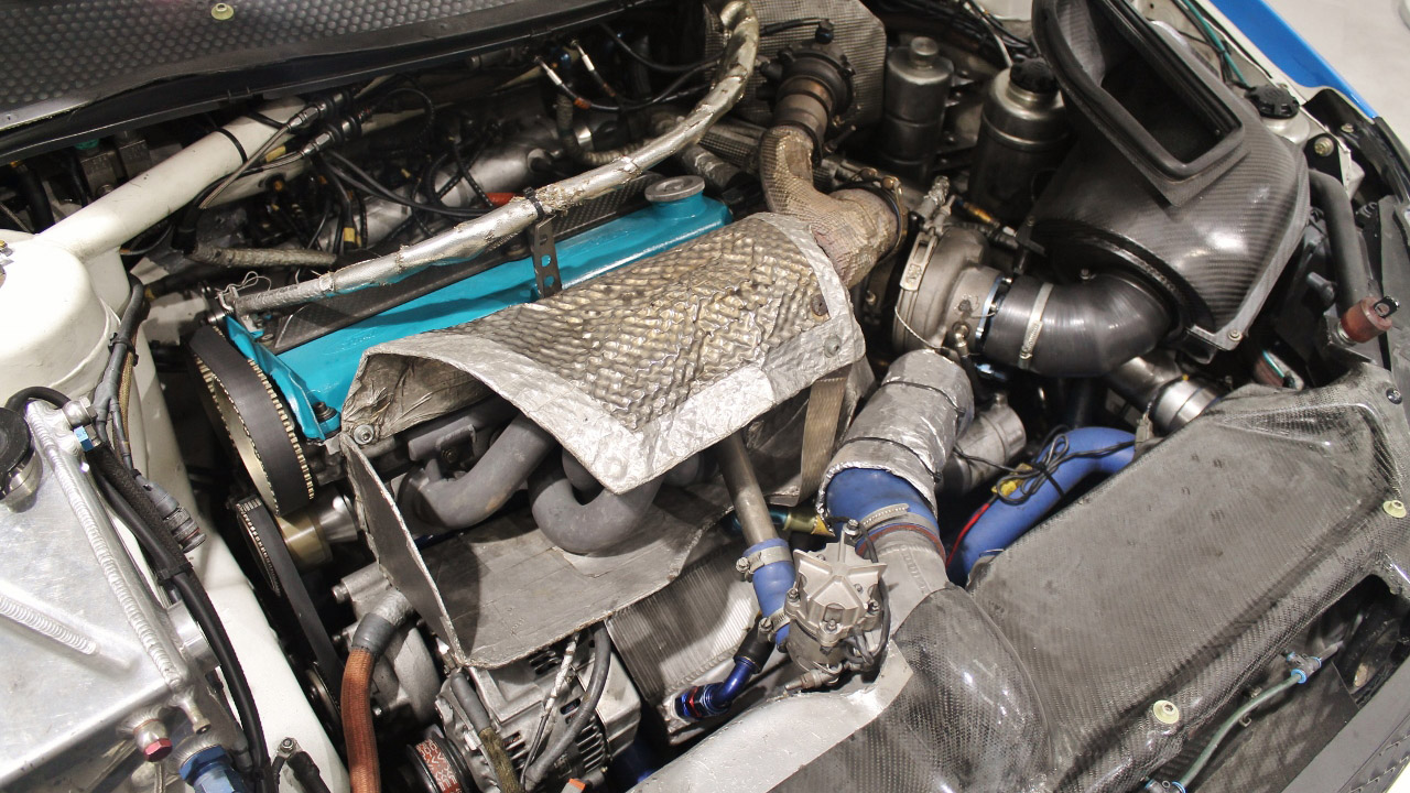 1999_ford_focus_wrc_rally_car_-_ex-colin_mcrae_engine_1.jpg