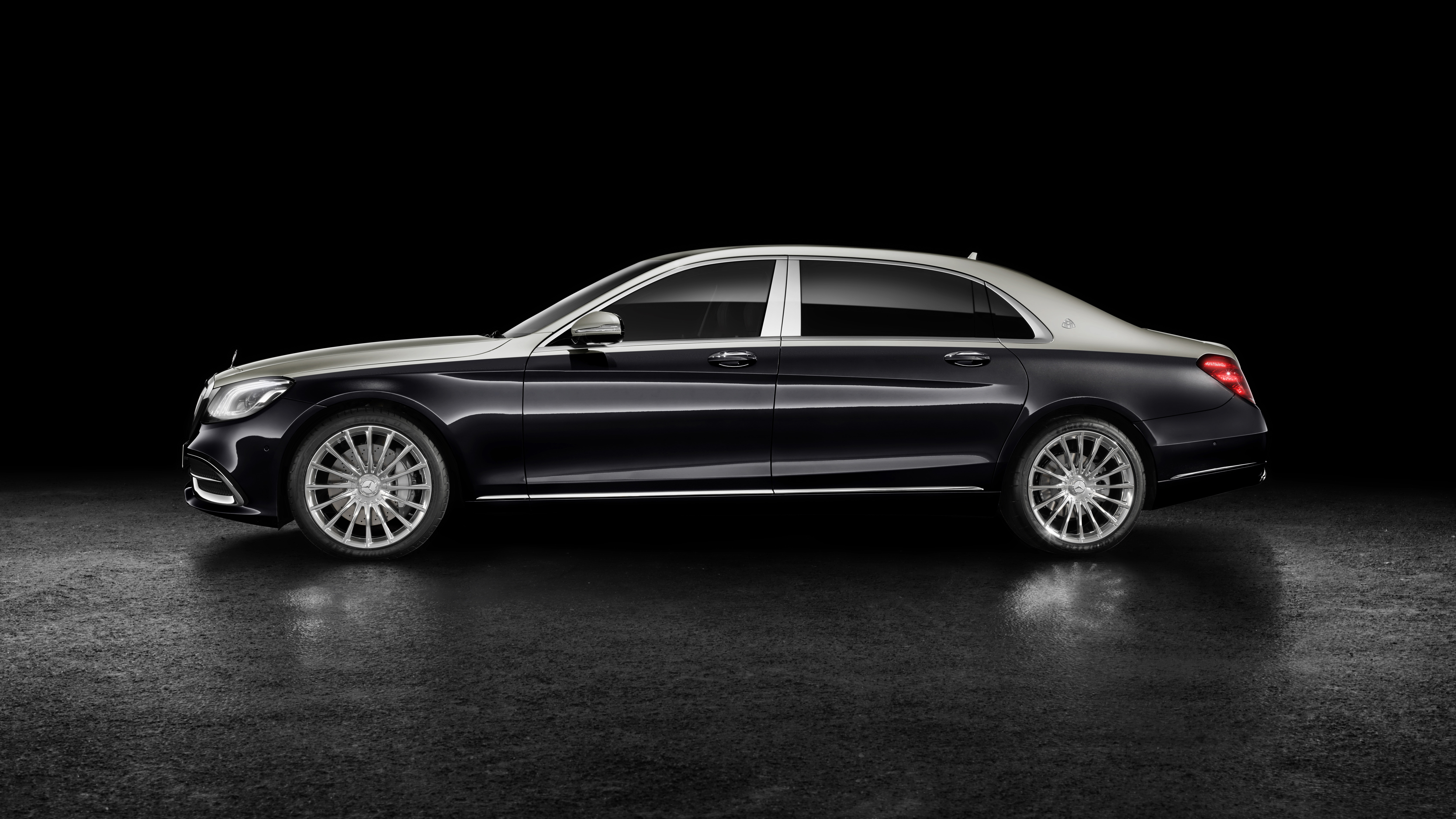 Agent Pigment efterår Uh-oh: Maybach has found the two-tone paint again | Top Gear