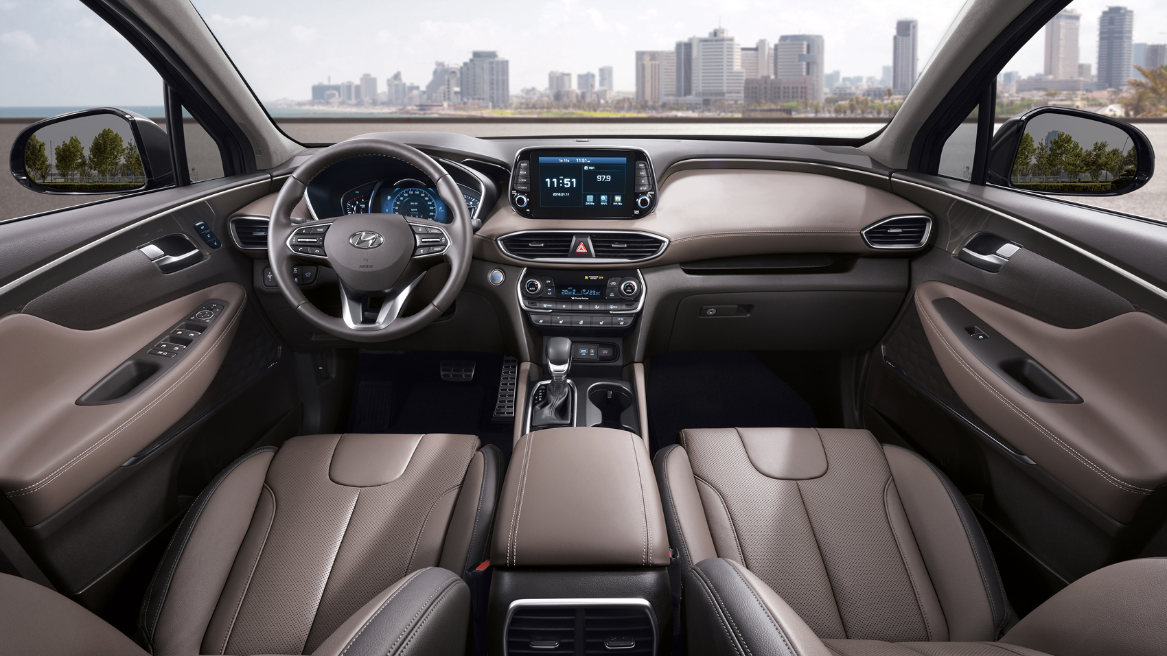 2018_hyundai_santa_fe_interior.jpg