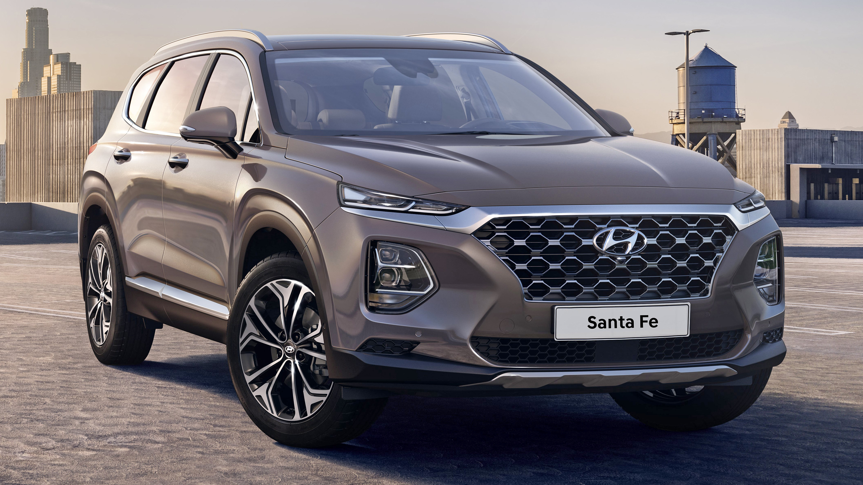 hyundai_new_santa_fe_exterior.jpg