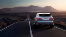 j_f-pace_svr_19my_280318_007_glhd_pr.jpg