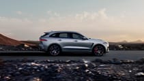 j_f-pace_svr_19my_280318_010_glhd_pr.jpg