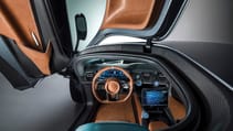 c_two_studio_interior_01.jpg