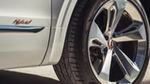 bentley_bentayga_hybrid_-_16.jpg