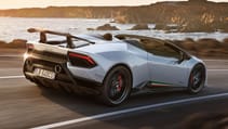 performante_spyder_drive_02.jpg