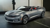 2019-chevrolet-camarors-010.jpg