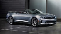 2019-chevrolet-camarorsandss-009.jpg
