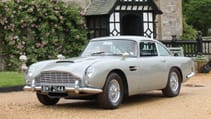 bond_db5_outside_palace_house.jpg