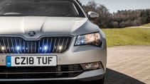armoured_superb2_010_1.jpg