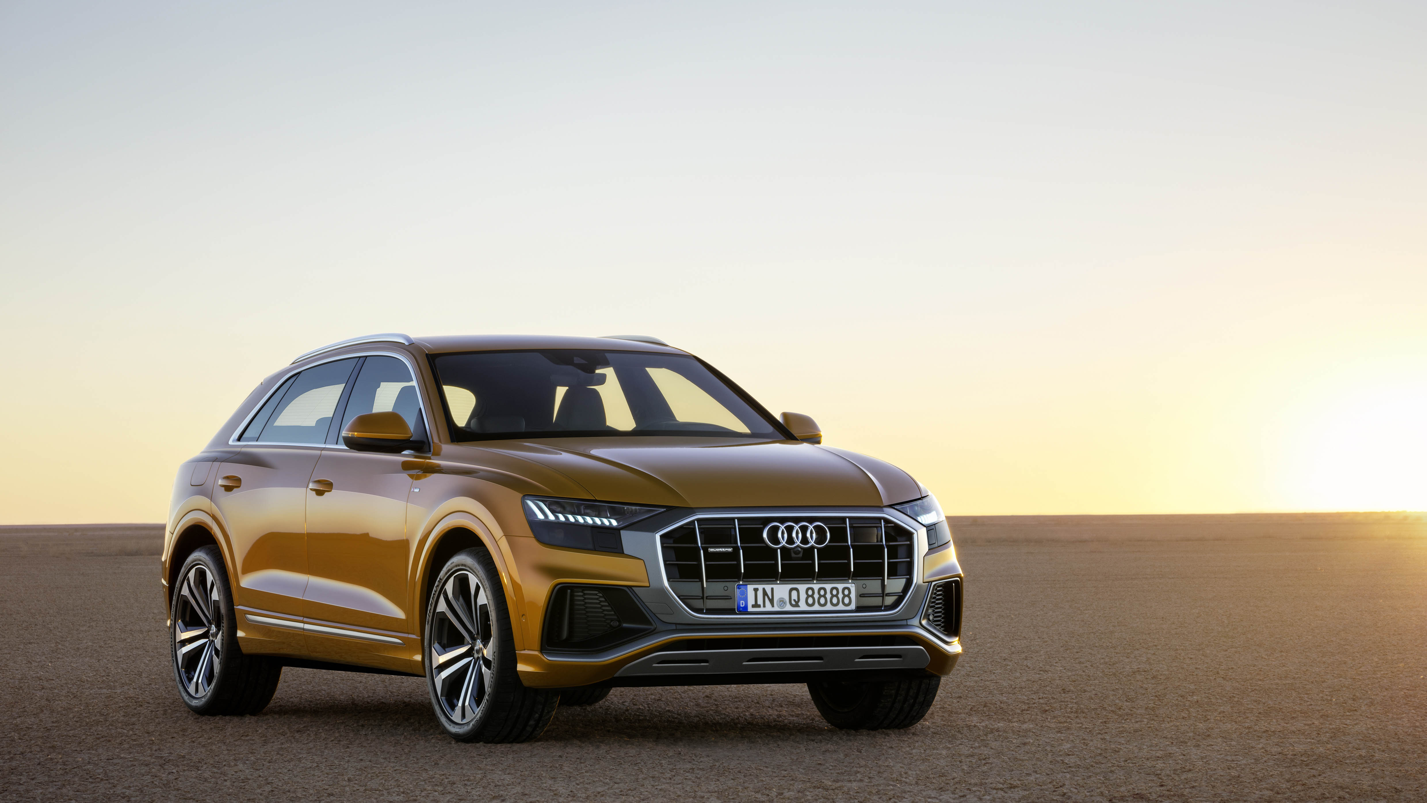 This is the brandnew Audi Q8 Top Gear